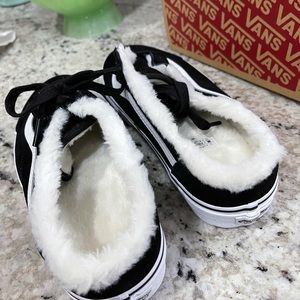 VANS black Sherpa mule, size 8.5